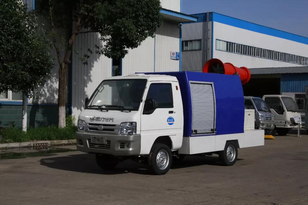 程力新能源人工智能搶險救援車首批訂單圓滿交車，為國家電網(wǎng)提供一流產(chǎn)品