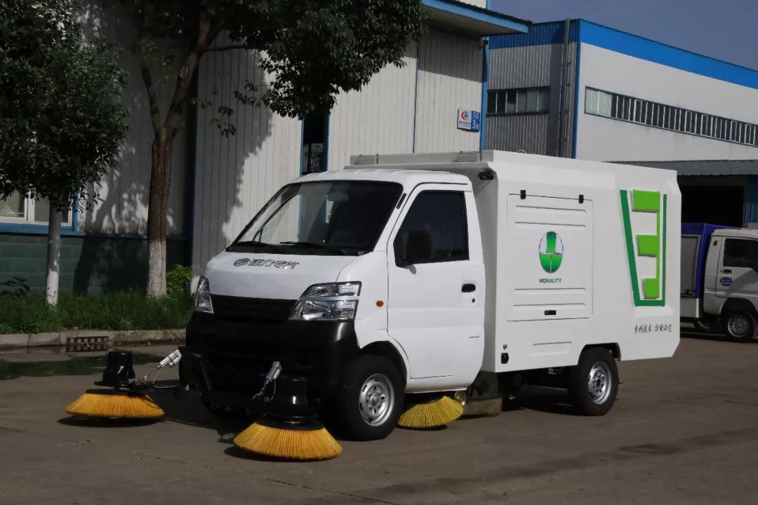 程力新能源人工智能搶險救援車首批訂單圓滿交車，為國家電網(wǎng)提供一流產(chǎn)品