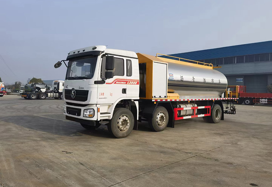 程力CL5250GLQ6BLS型陜汽小三軸16方智能瀝青灑布車(chē)
